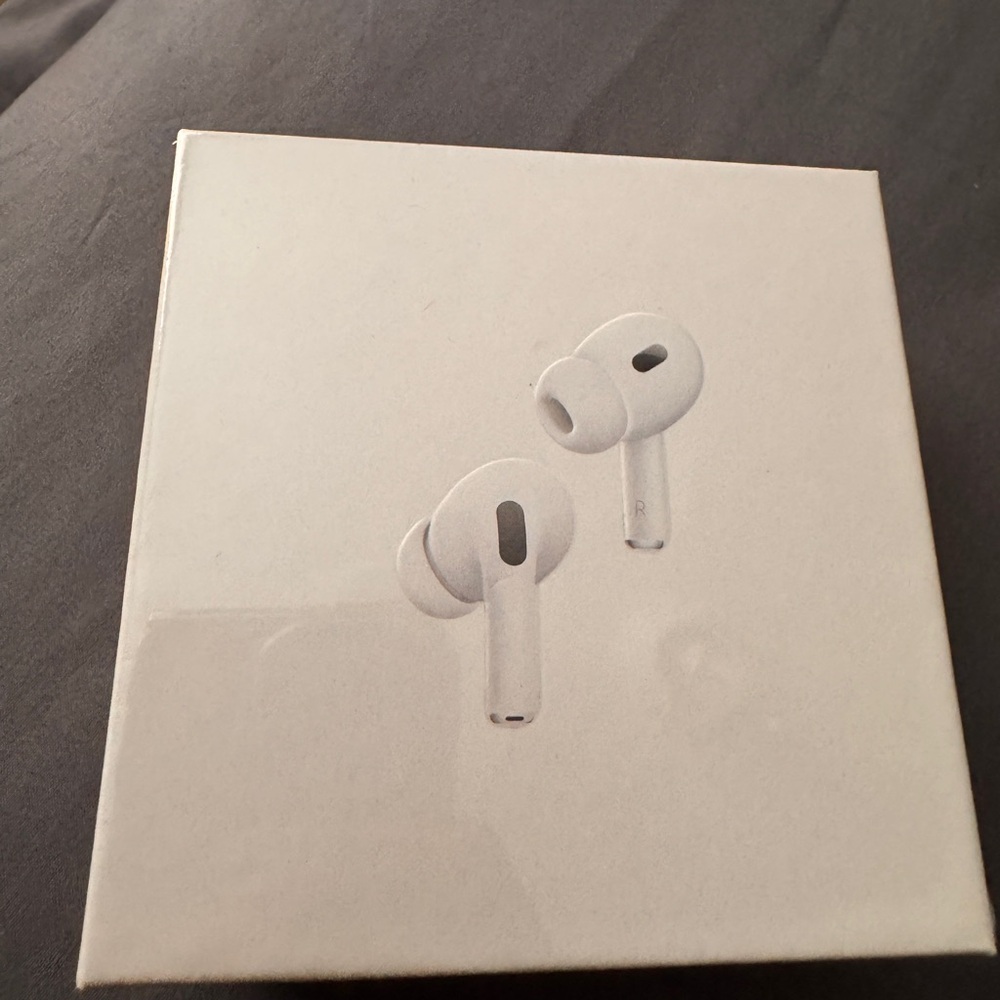 Apple AirPods Pro 2nd Generation with MagSafe Charging Case